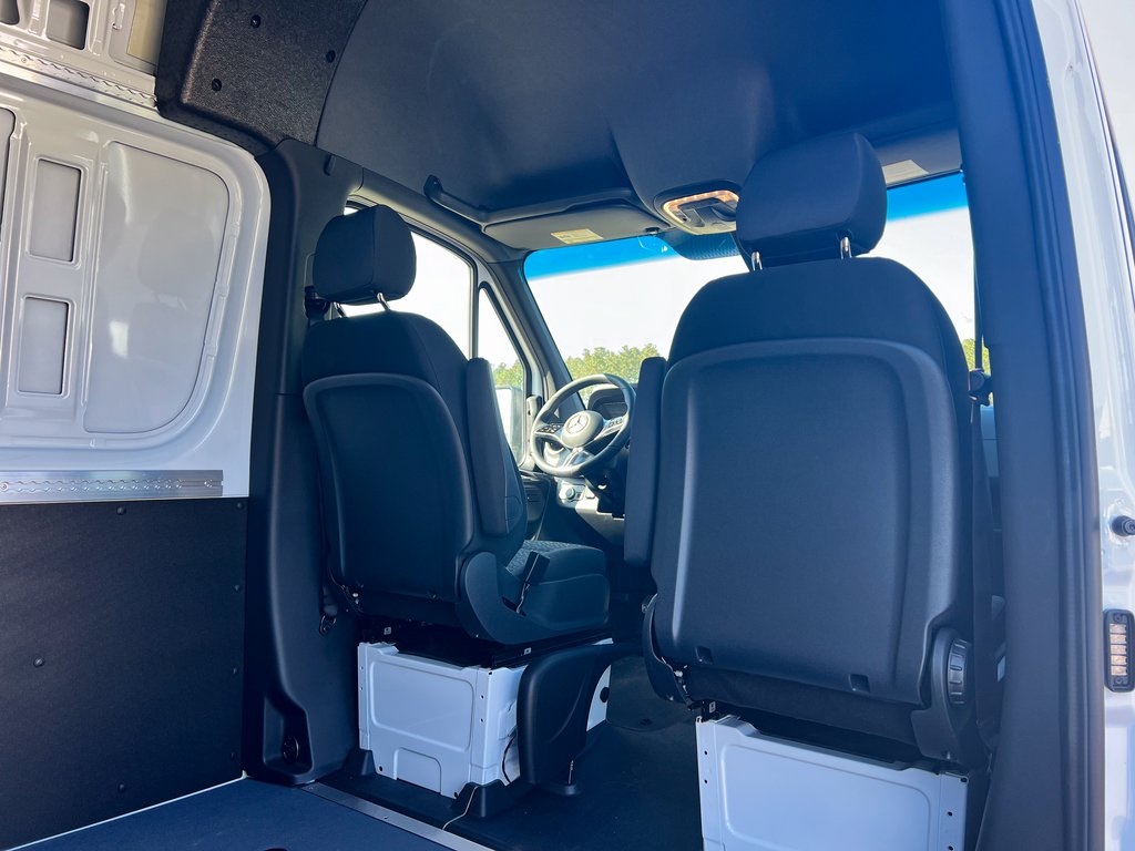 New 2025 Mercedes-Benz Sprinter 2500 Standard Roof RWD Empty Cargo Van for sale #MV1603 - photo 14