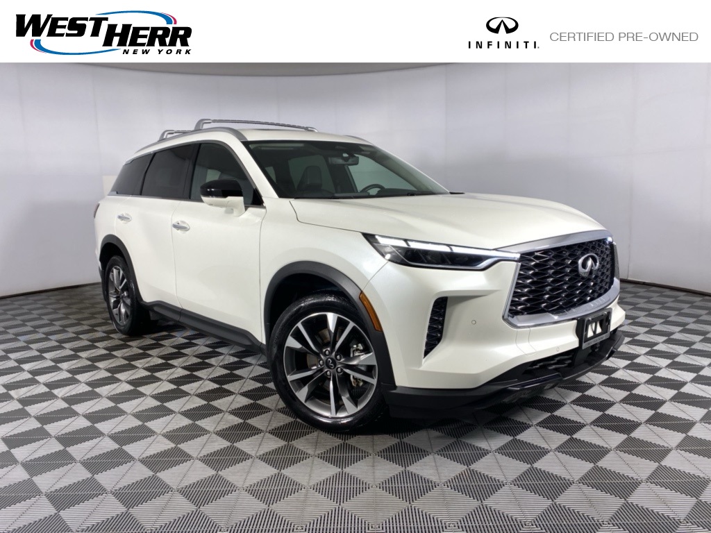 2025 INFINITI QX60 LUXE's photo