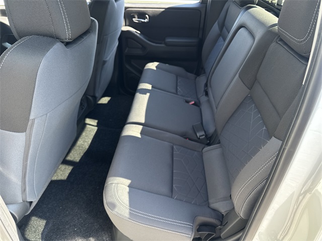 2025 Glacier White Nissan Frontier SV 4X4 Truck