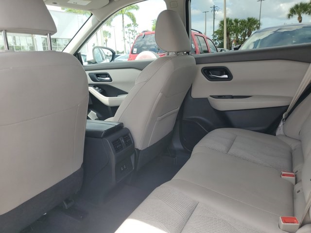 2025 Everest White Pearl Nissan Rogue SV FWD SUV
