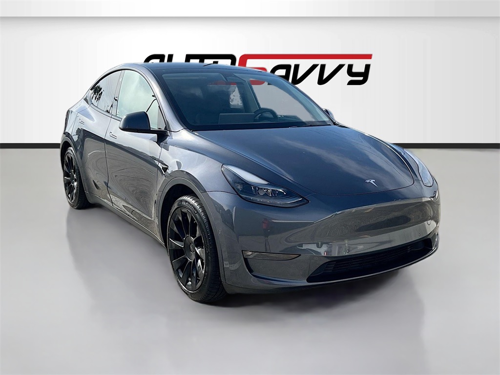 2022 Tesla Model Y Long Range's photo