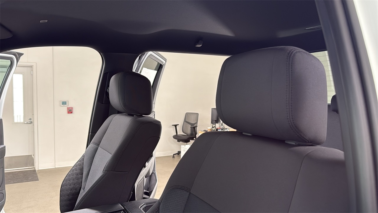 2026 Toyota Tundra SR5 CrewMax photo 11