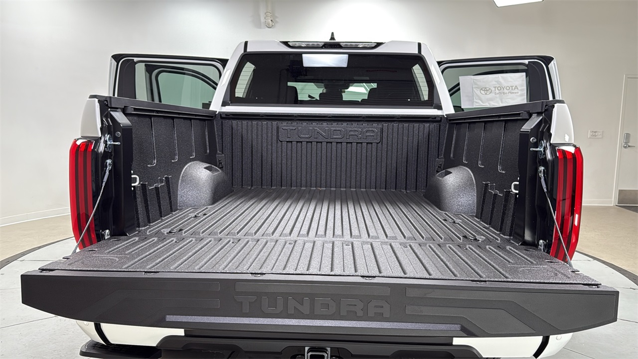 2026 Toyota Tundra SR5 CrewMax photo 14