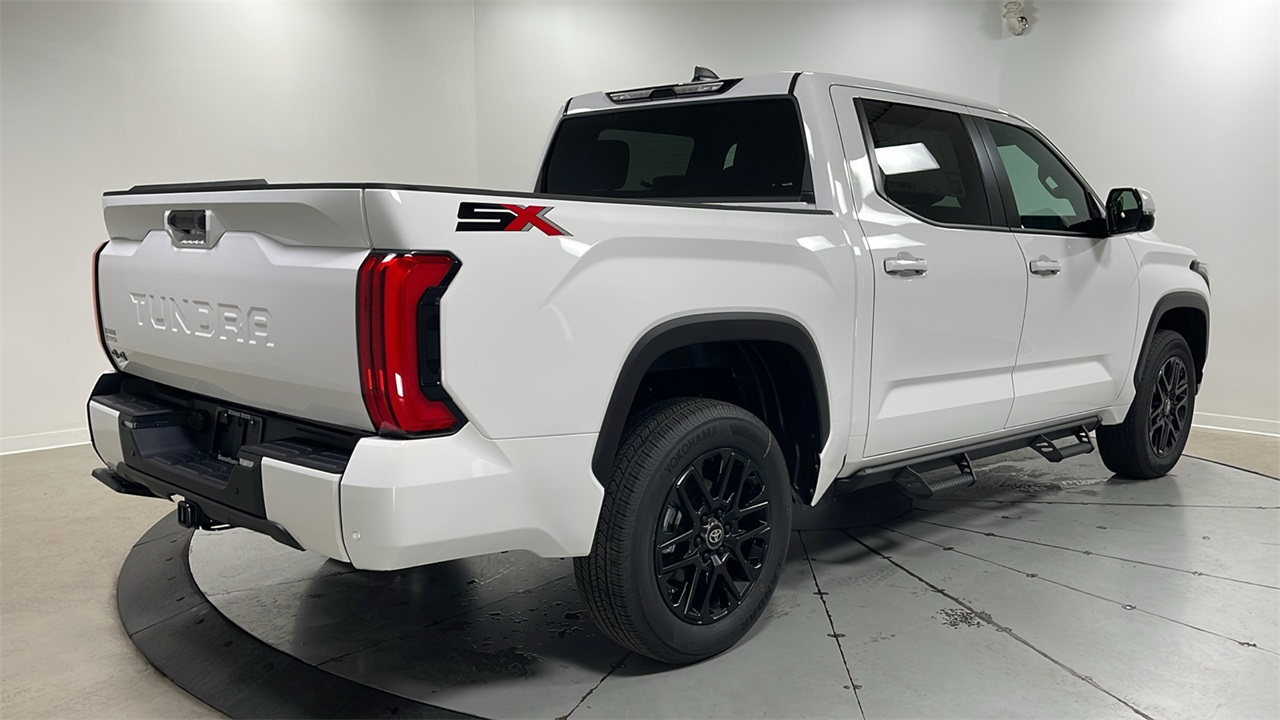 2026 Toyota Tundra SR5 CrewMax photo 4