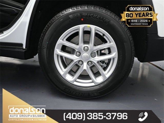 new 2025 Jeep Grand Cherokee L car, priced at $39,564