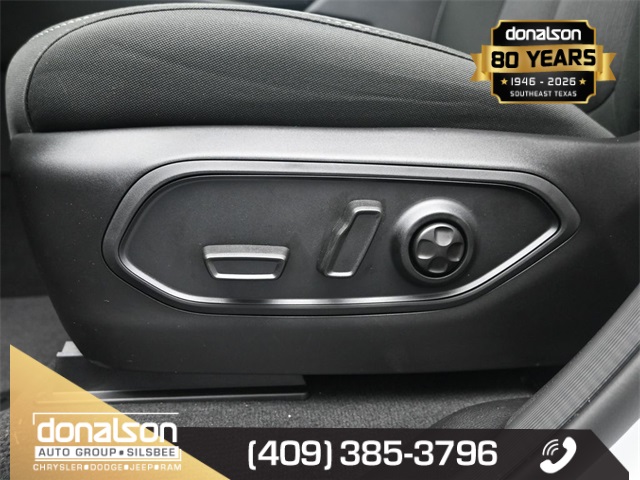 new 2025 Jeep Grand Cherokee L car, priced at $39,564