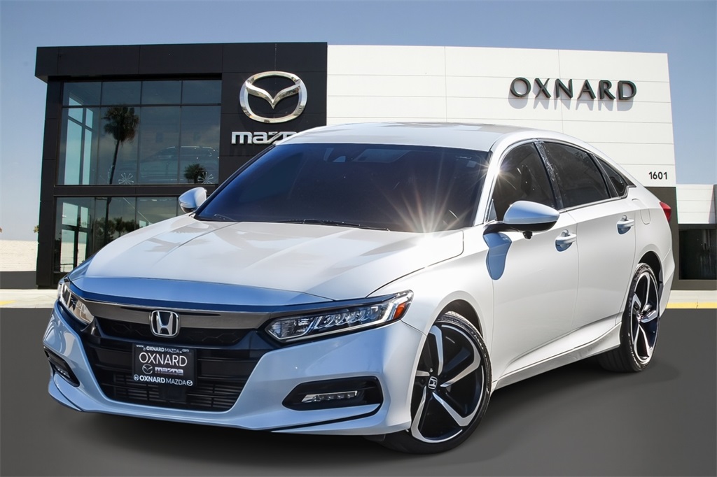 2019 Honda Accord Sport's photo