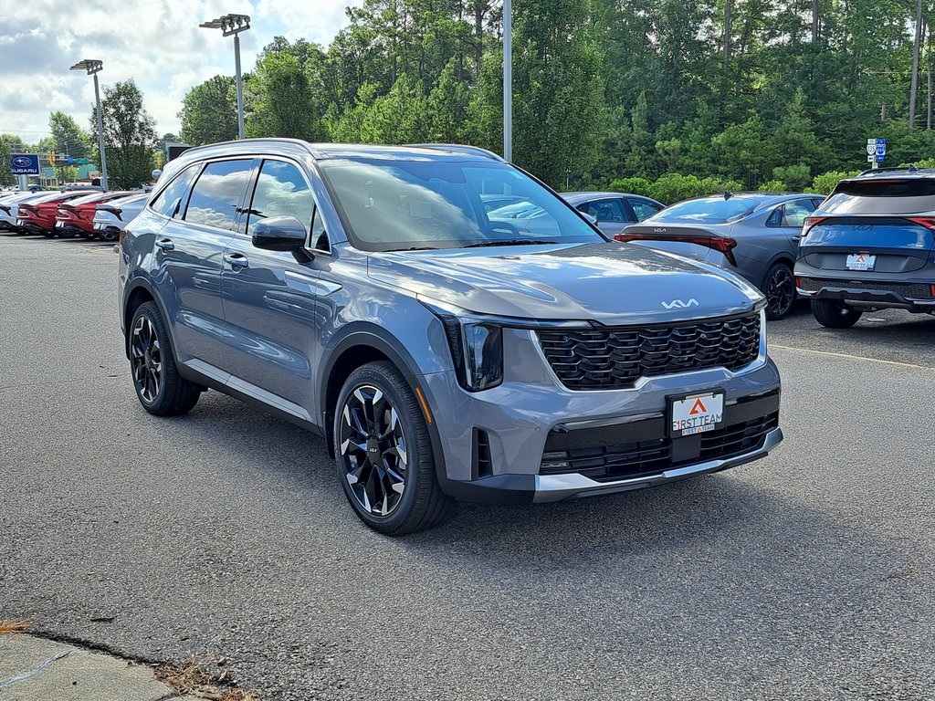 2025 Kia Sorento EX SUV FWD 3