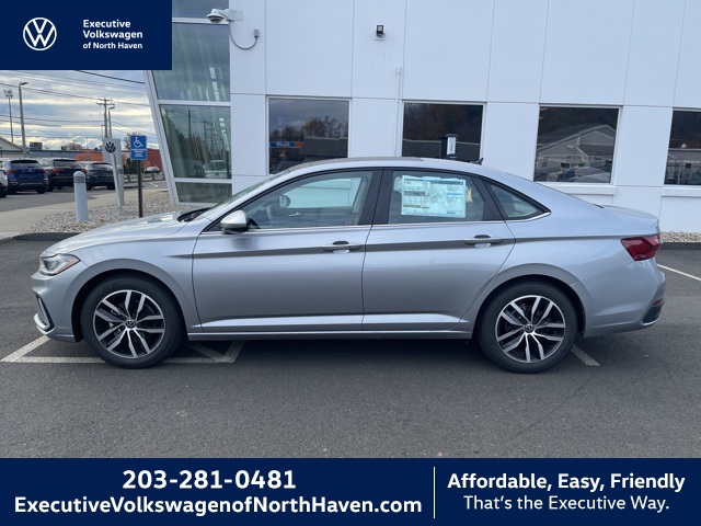 2026 Volkswagen Jetta SE's photo