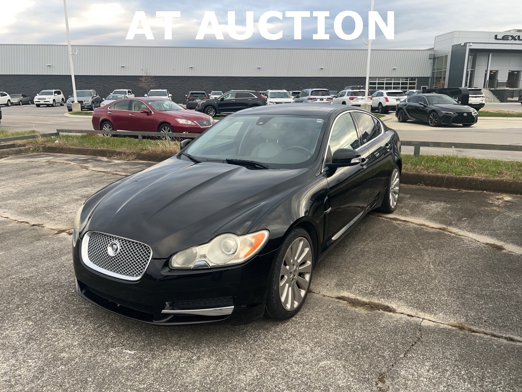 2009 Jaguar XF Luxury's photo