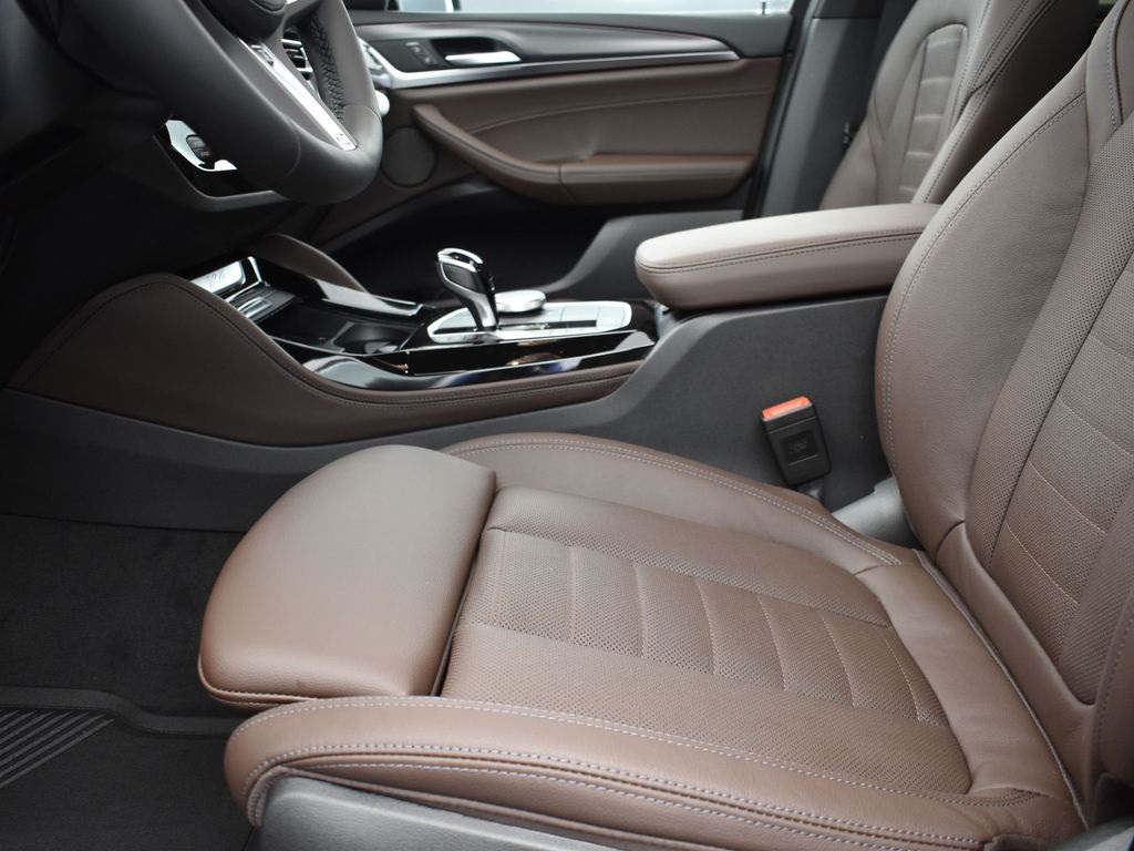 2025 Black Sapphire Metallic BMW X4 xDrive30i AWD SUV