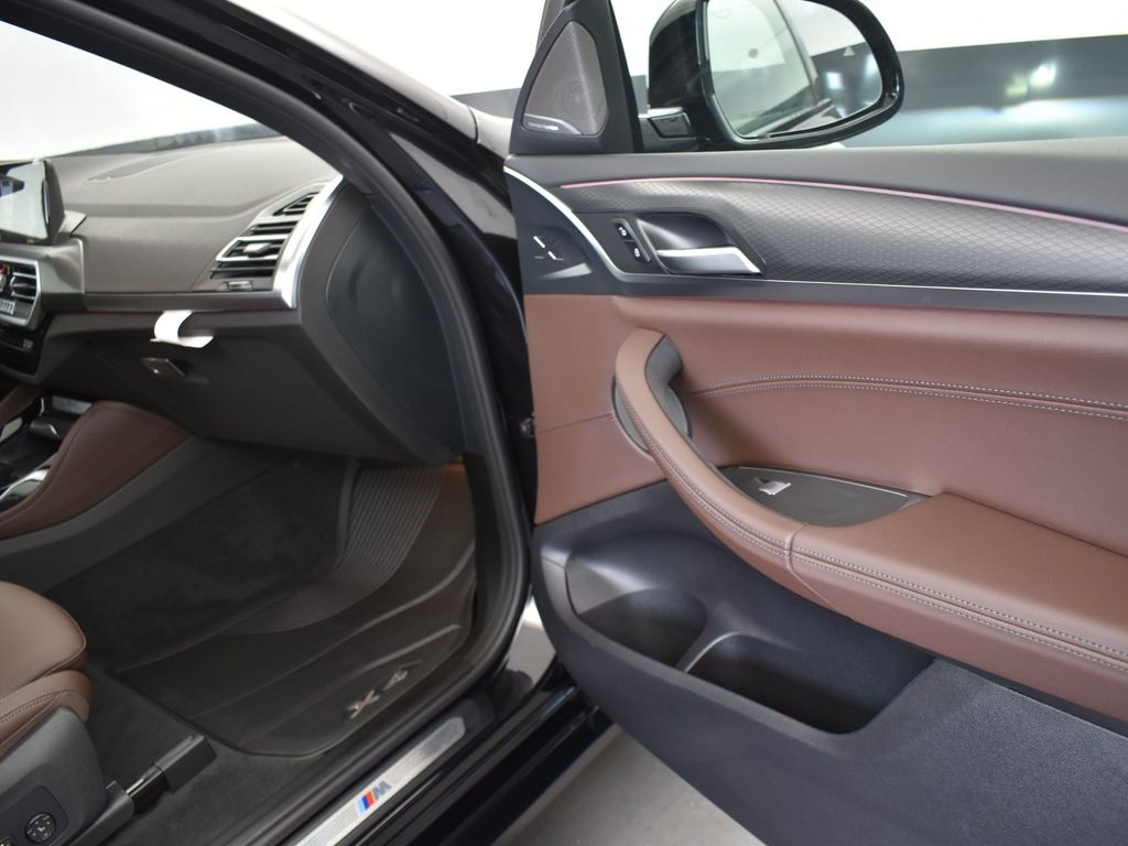 2025 Black Sapphire Metallic BMW X4 xDrive30i AWD SUV