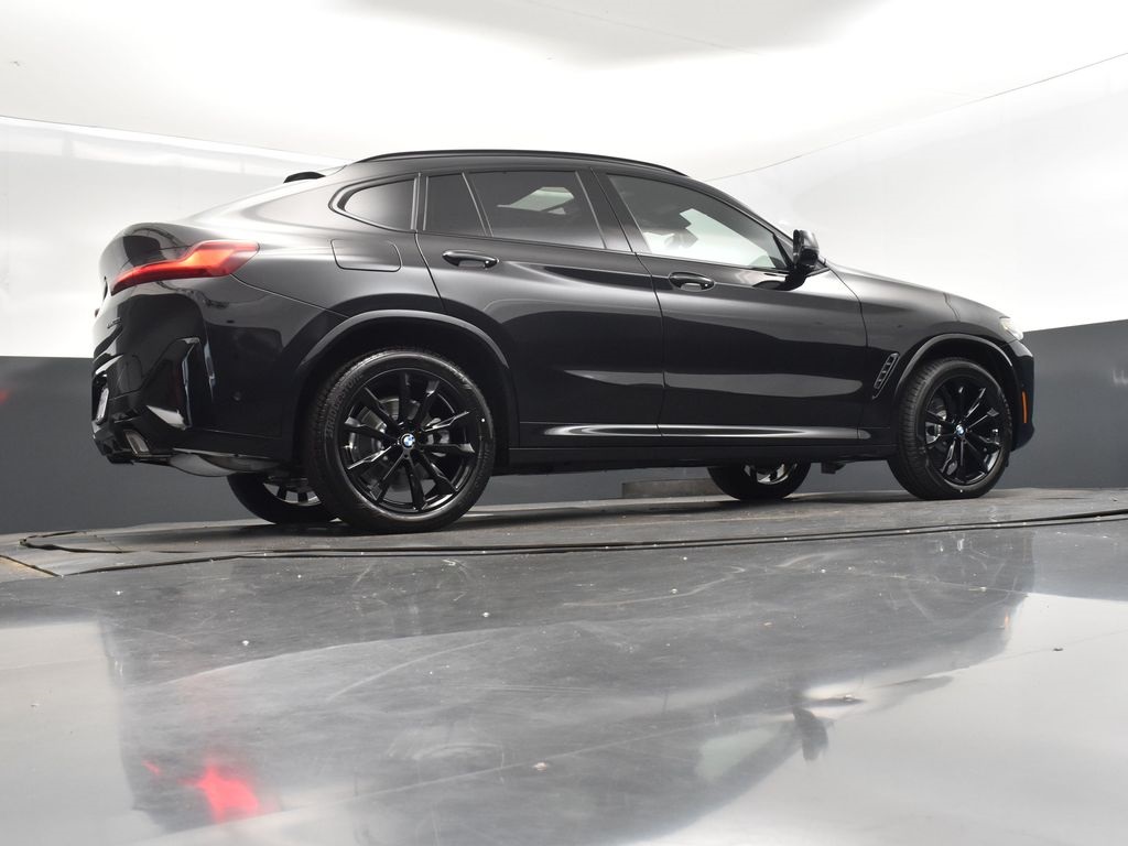 2025 Black Sapphire Metallic BMW X4 xDrive30i AWD SUV