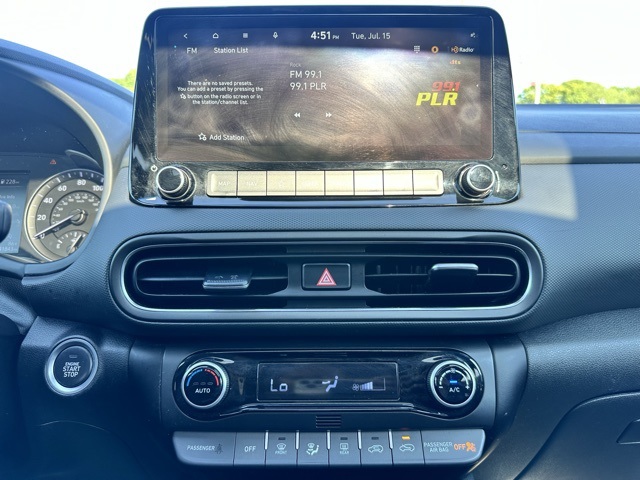 2023 Lunar White Hyundai Kona SEL AWD SUV