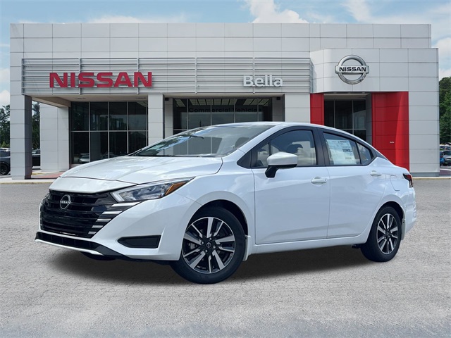 2025 Aspen White Tricoat Nissan Versa 1.6 SV FWD Sedan