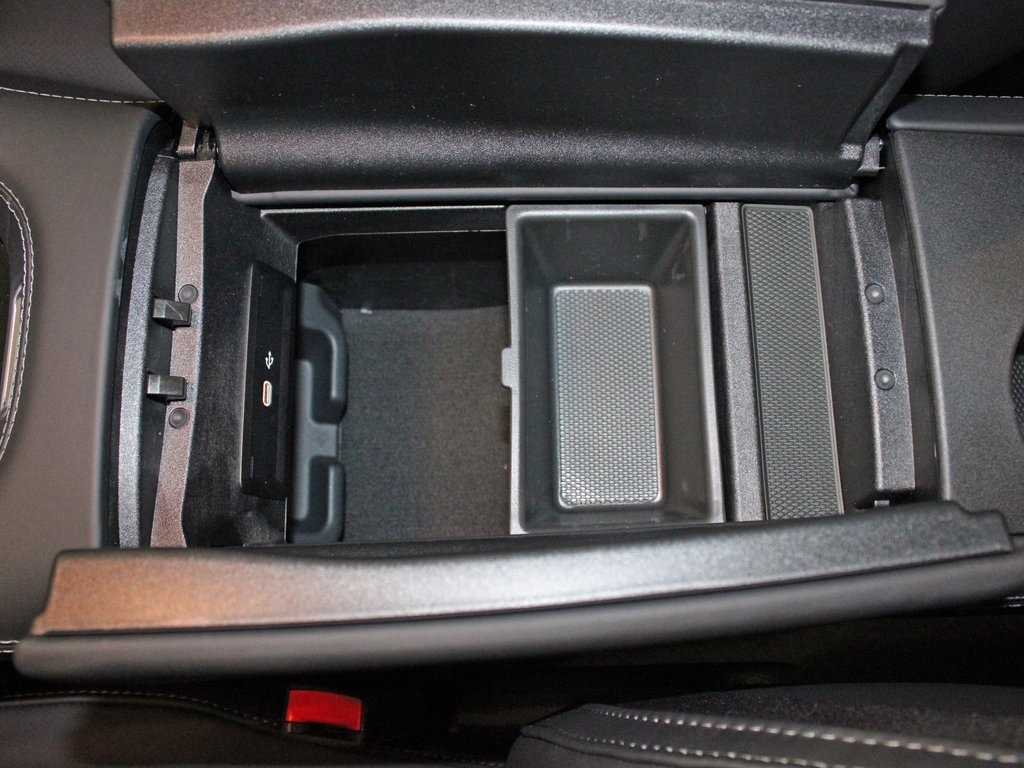 used 2025 Mercedes-Benz GLS car, priced at $102,998