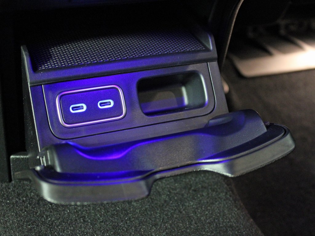 used 2025 Mercedes-Benz GLS car, priced at $102,998