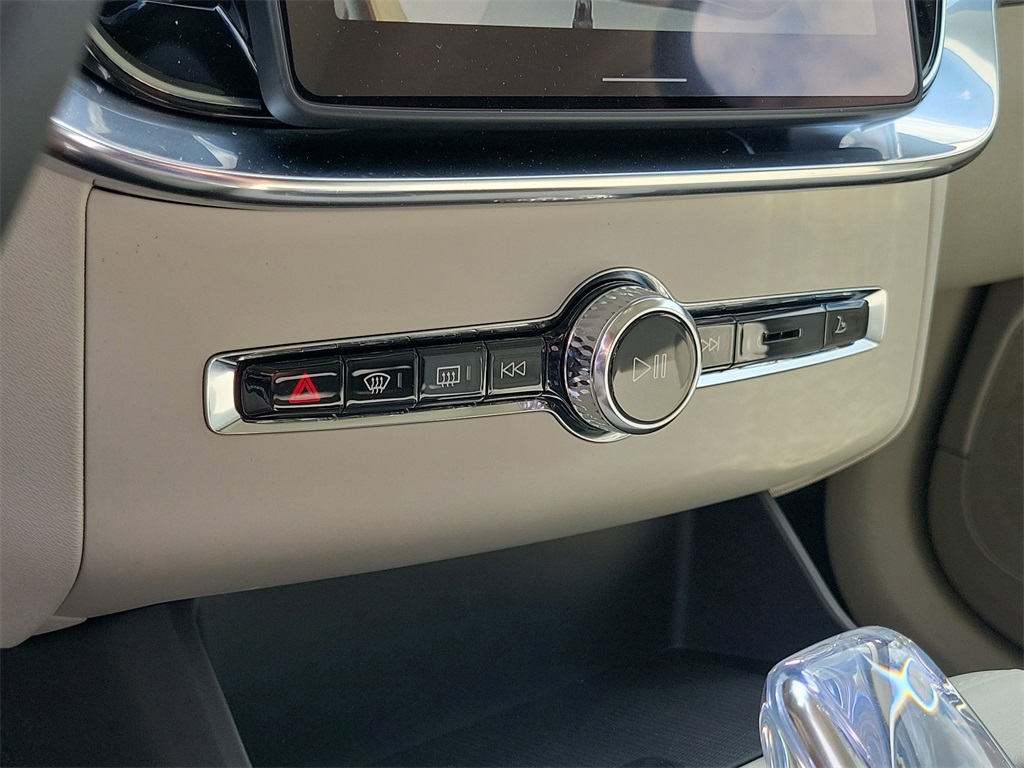 new 2026 Volvo XC90 car, priced at $73,110