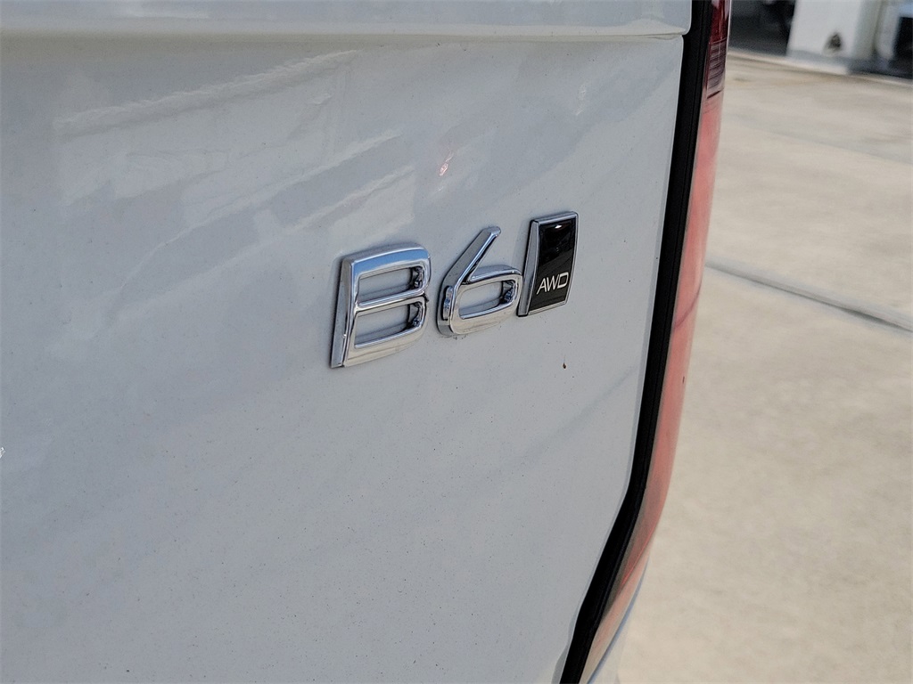 new 2026 Volvo XC90 car, priced at $73,110