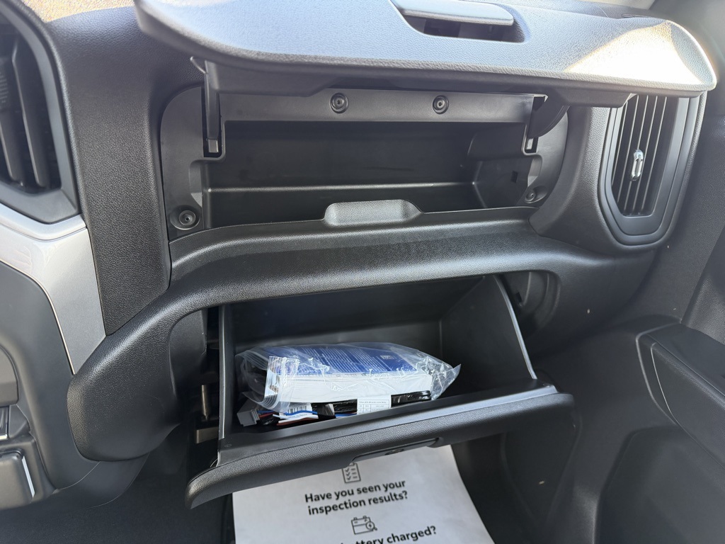 used 2024 Chevrolet Silverado 1500 car, priced at $33,903