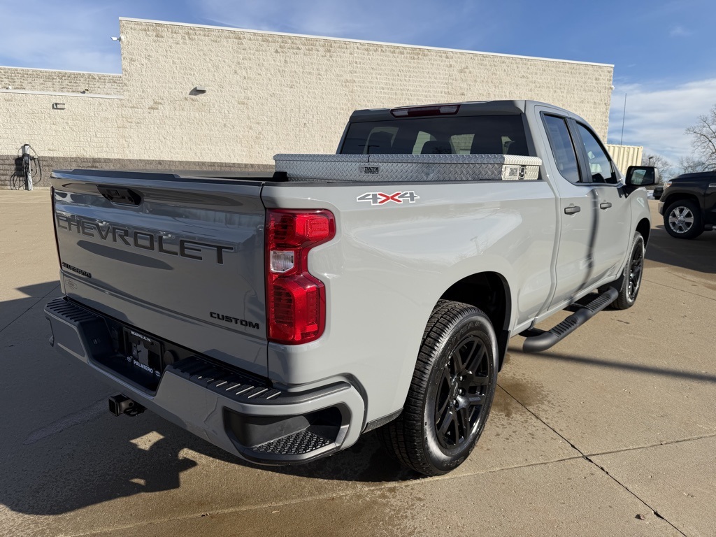 used 2024 Chevrolet Silverado 1500 car, priced at $33,903