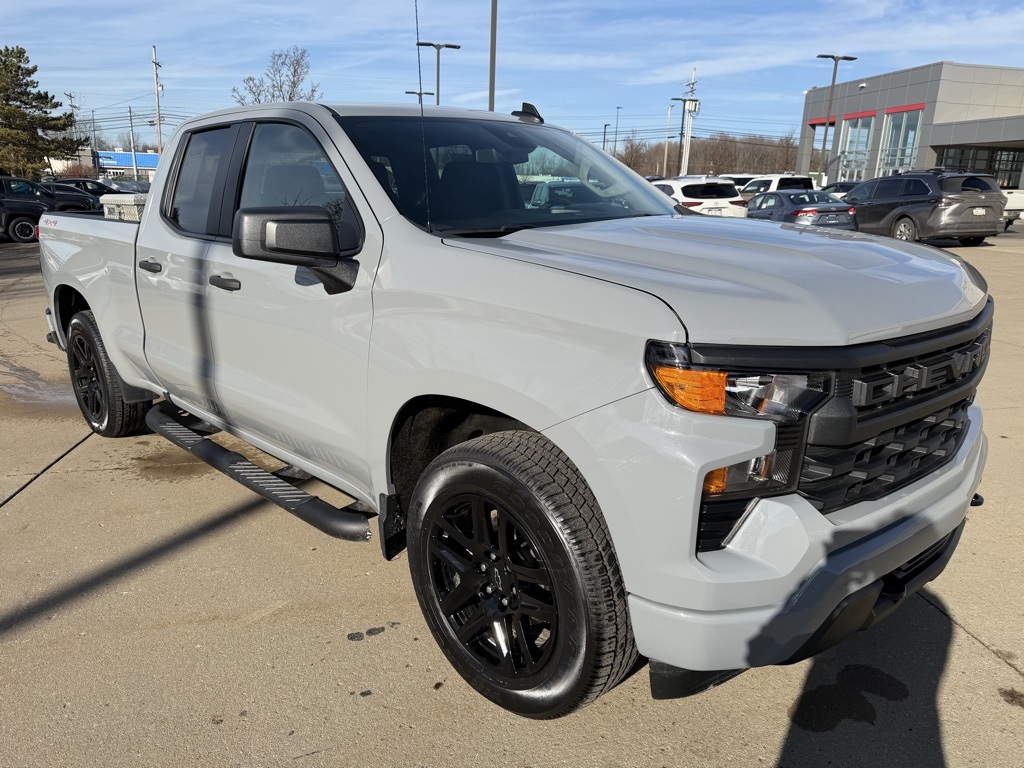 used 2024 Chevrolet Silverado 1500 car, priced at $33,903
