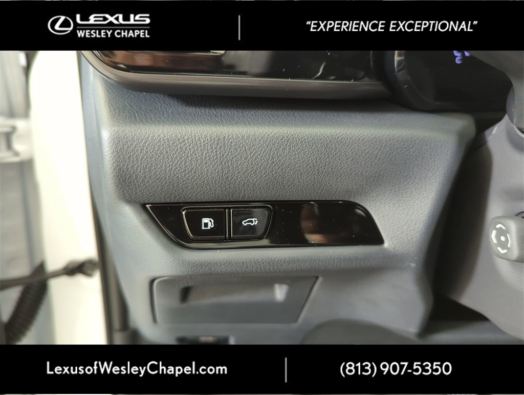 2026 Lexus NX 350 Premium AWD photo 17