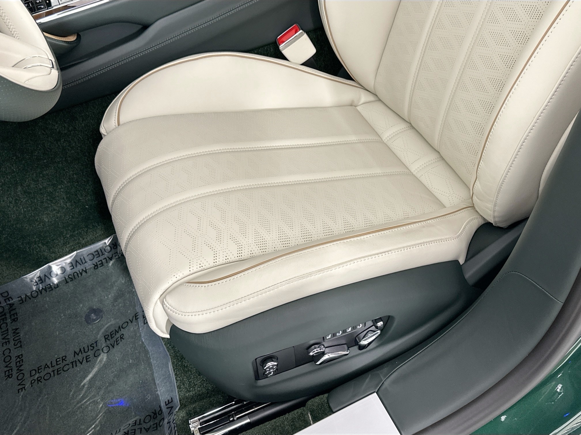 new 2026 Bentley Flying Spur car