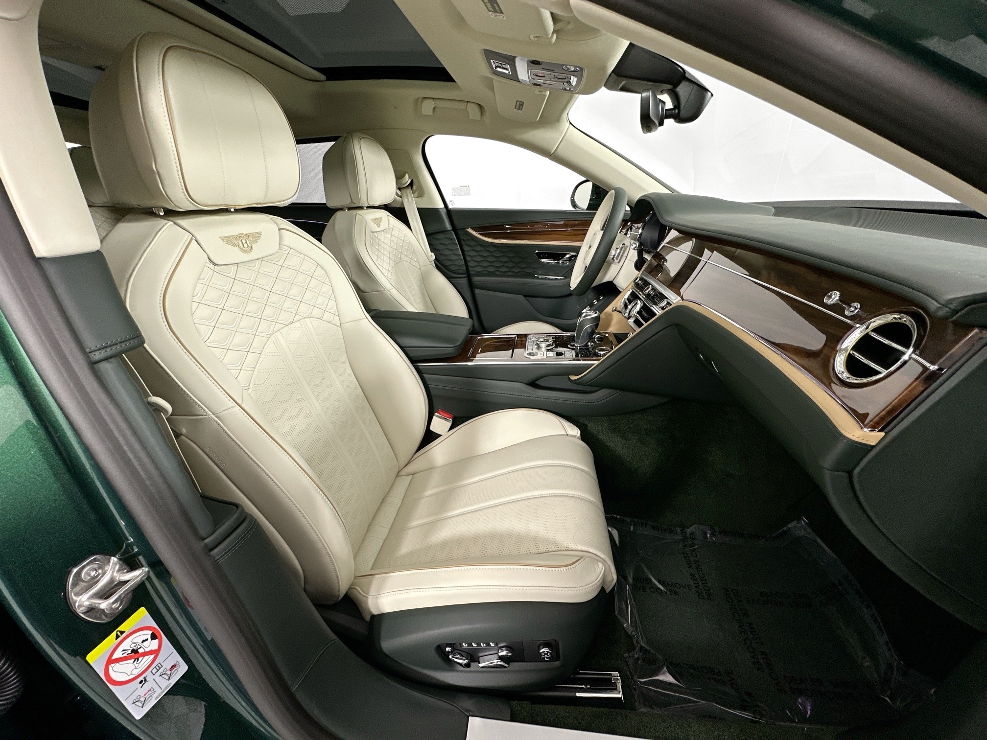 new 2026 Bentley Flying Spur car