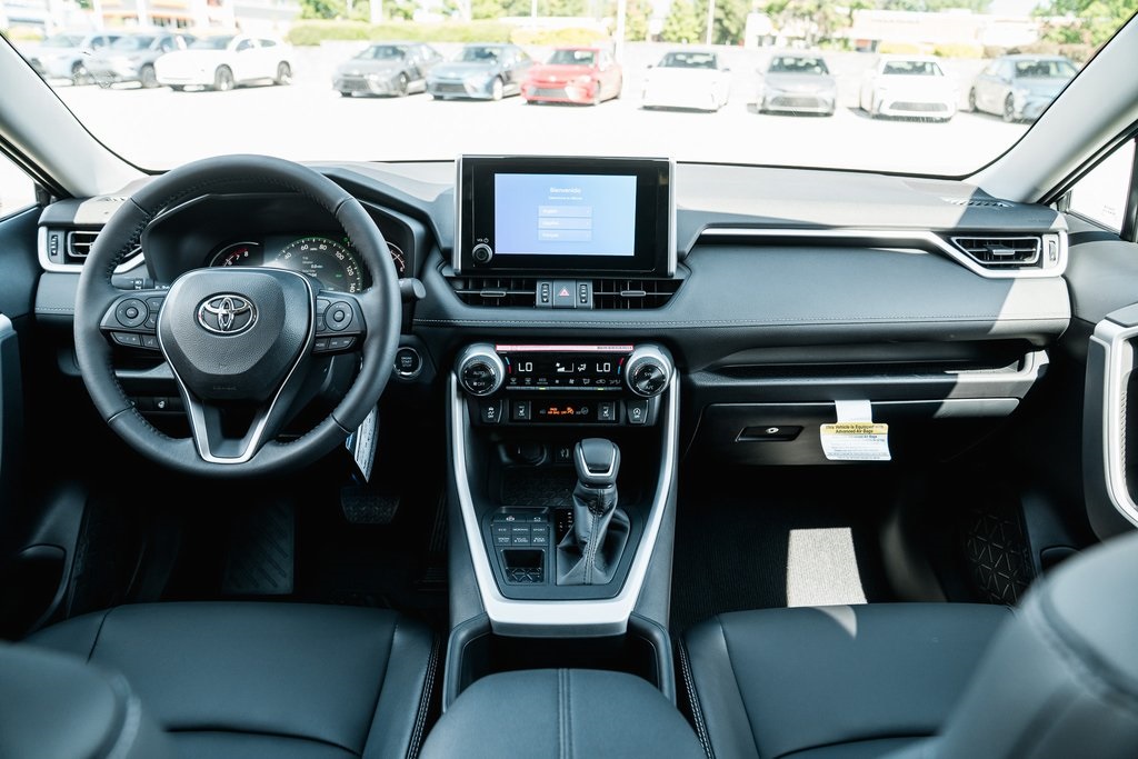2025 Toyota RAV4 XLE Premium photo 9