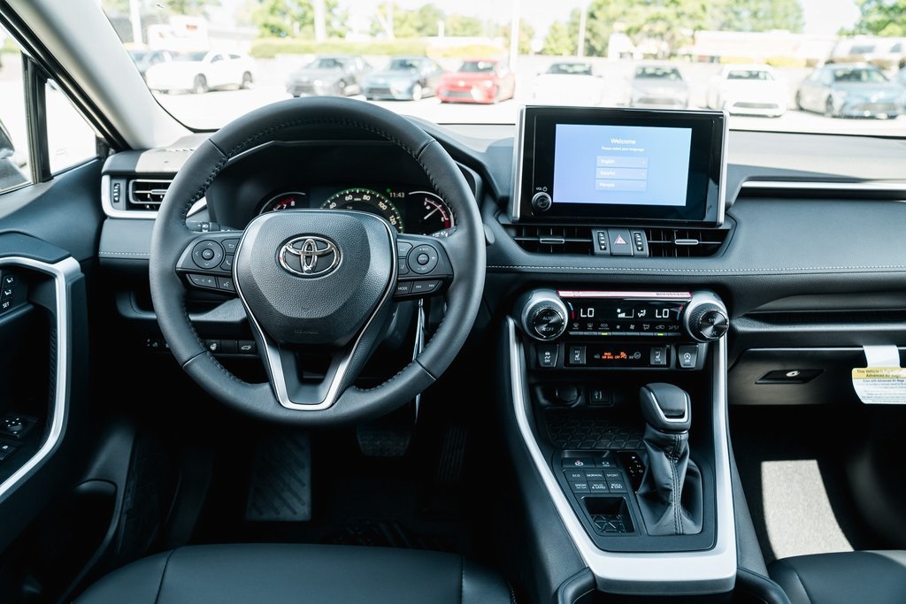 2025 Toyota RAV4 XLE Premium photo 10