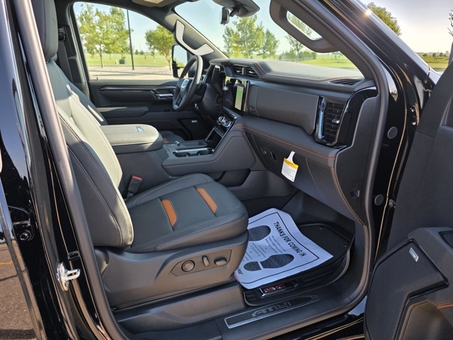 2026 GMC Sierra 3500HD AT4