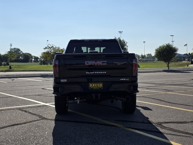 2026 GMC Sierra 3500HD AT4