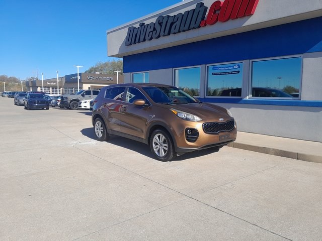 Used 2018 Kia Sportage LX with VIN KNDPMCAC4J7366582 for sale in Triadelphia, WV