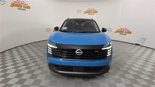 2025 Arctic Ice Blue Metallic/Super Black Nissan Kicks SR FWD SUV