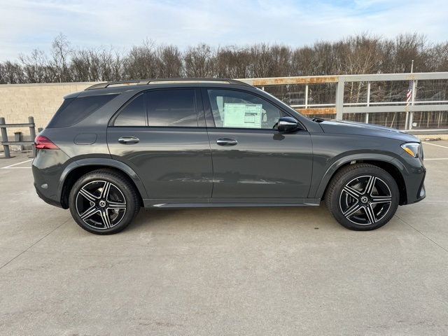 2026 Mercedes Benz GLE 350 4MATIC photo 2