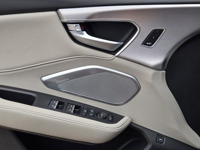 new 2026 Acura RDX car, priced at $49,050