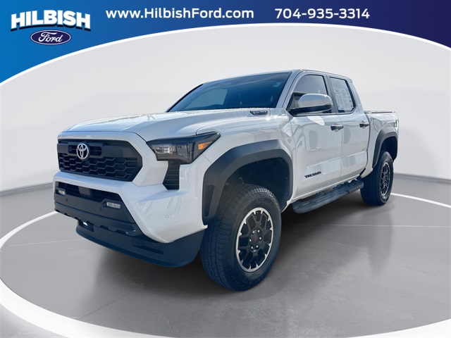 2024 Toyota Tacoma TRD Off Road's photo