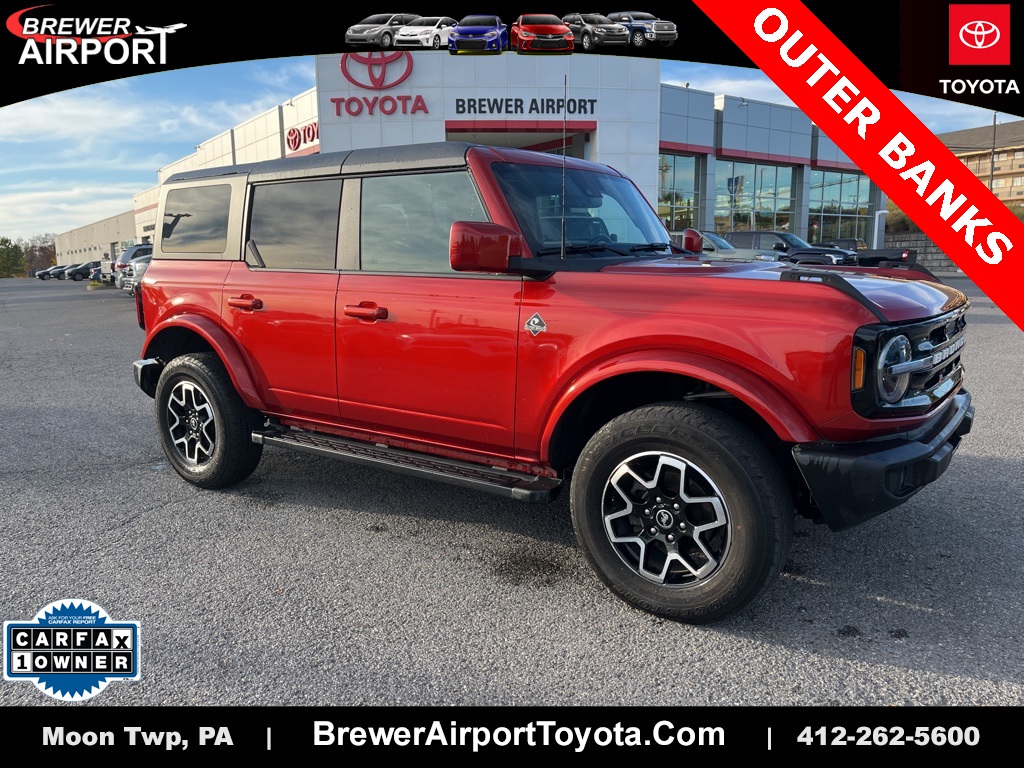 2023 Ford Bronco 4-Door Outer Banks's photo