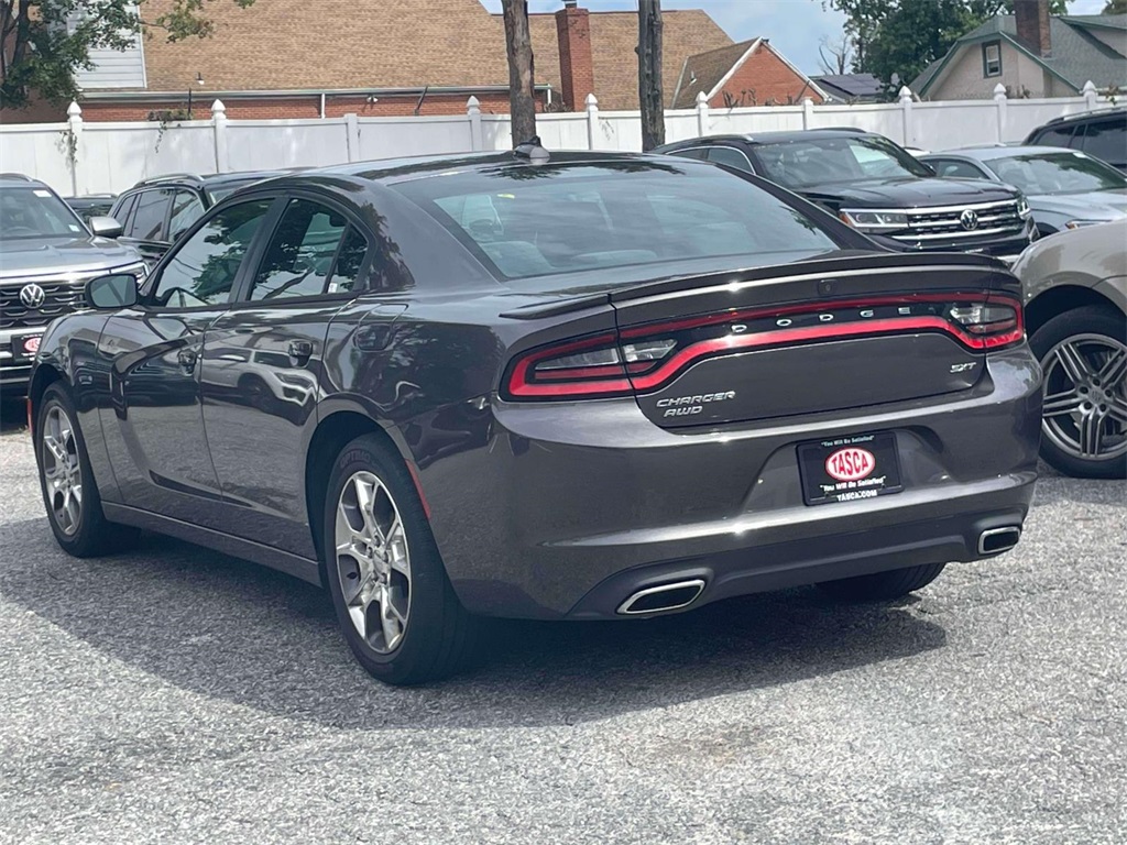 2016 Dodge Charger SXT photo 6