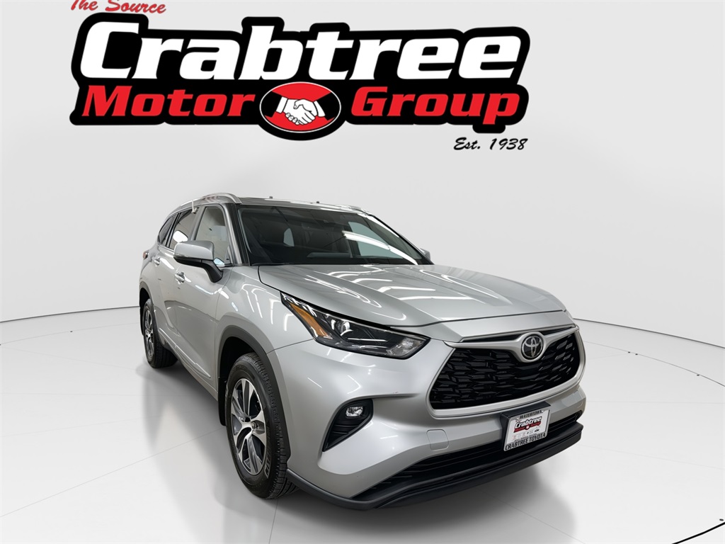 2023 Toyota Highlander XLE
