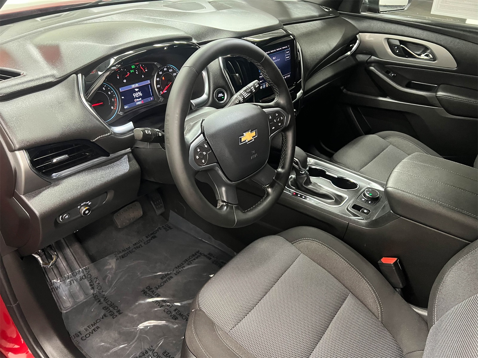 used 2023 Chevrolet Traverse car, priced at $29,788