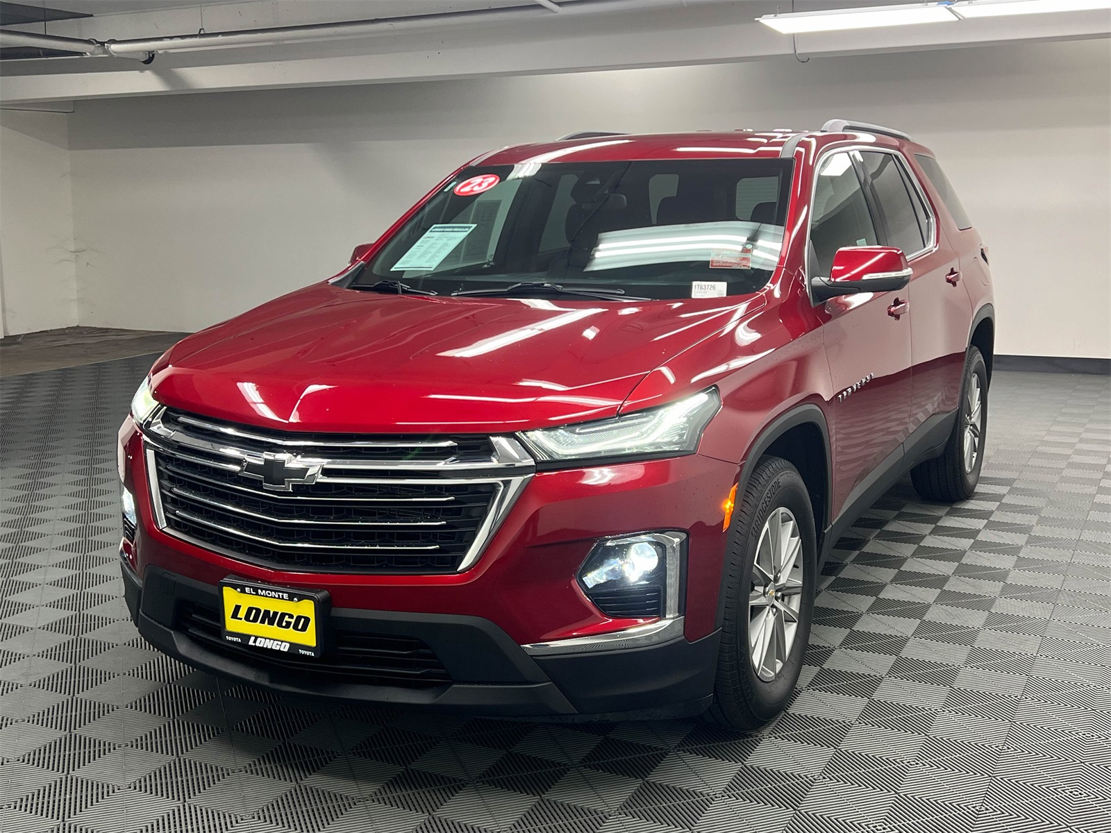 used 2023 Chevrolet Traverse car, priced at $29,788
