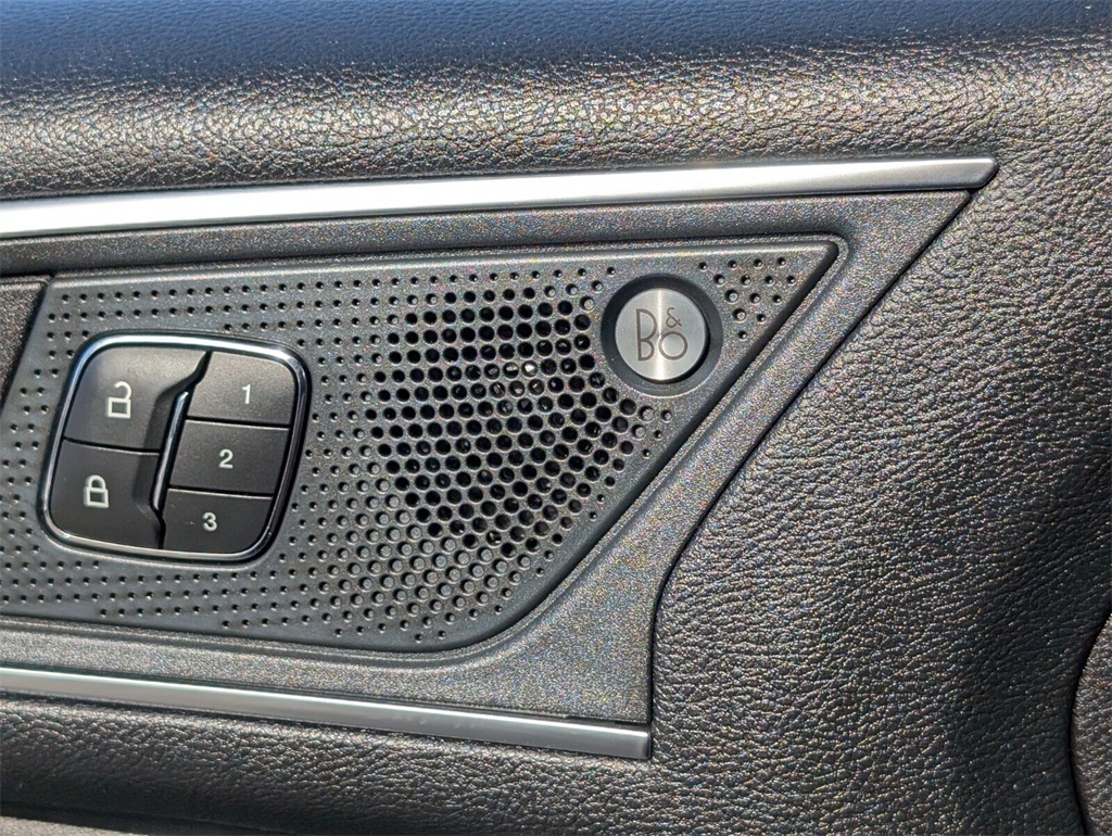 used 2021 Ford Edge car, priced at $19,888