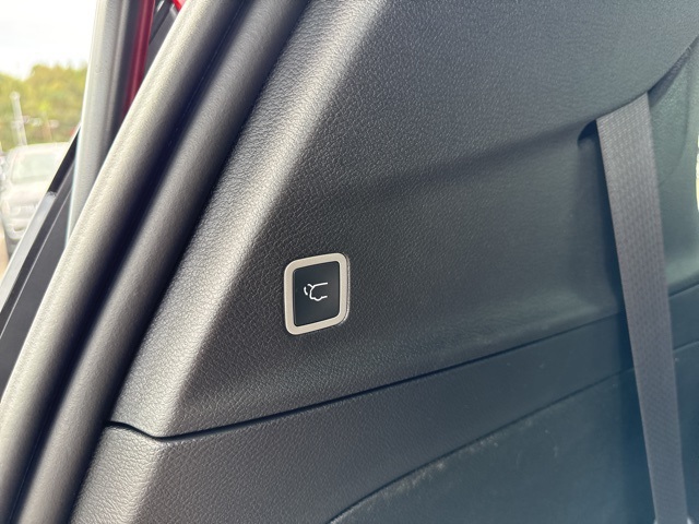 2026 Chrysler Pacifica Limited photo 11