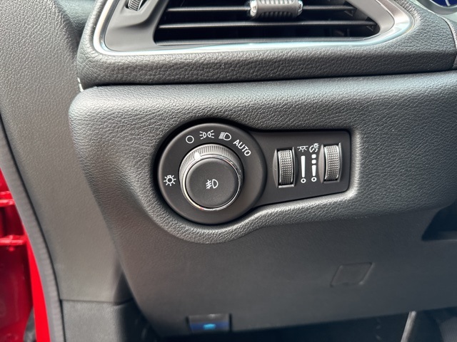 2026 Chrysler Pacifica Limited photo 20