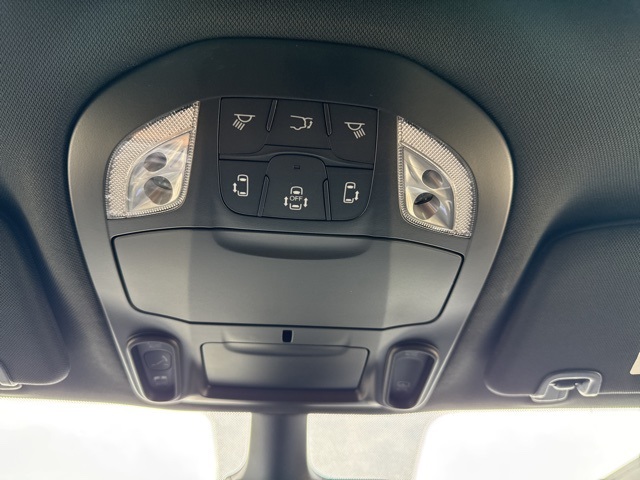 2026 Chrysler Pacifica Limited photo 31
