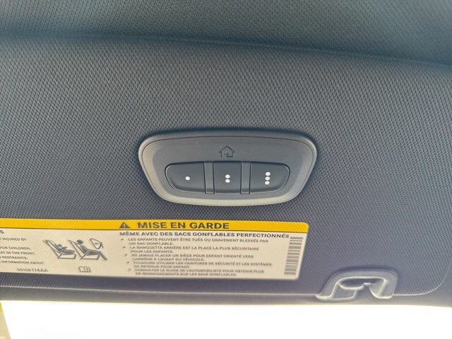 2026 Chrysler Pacifica Limited photo 32