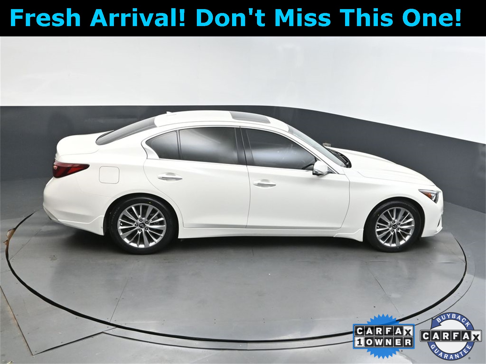 2022 Majestic White INFINITI Q50 LUXE RWD Sedan