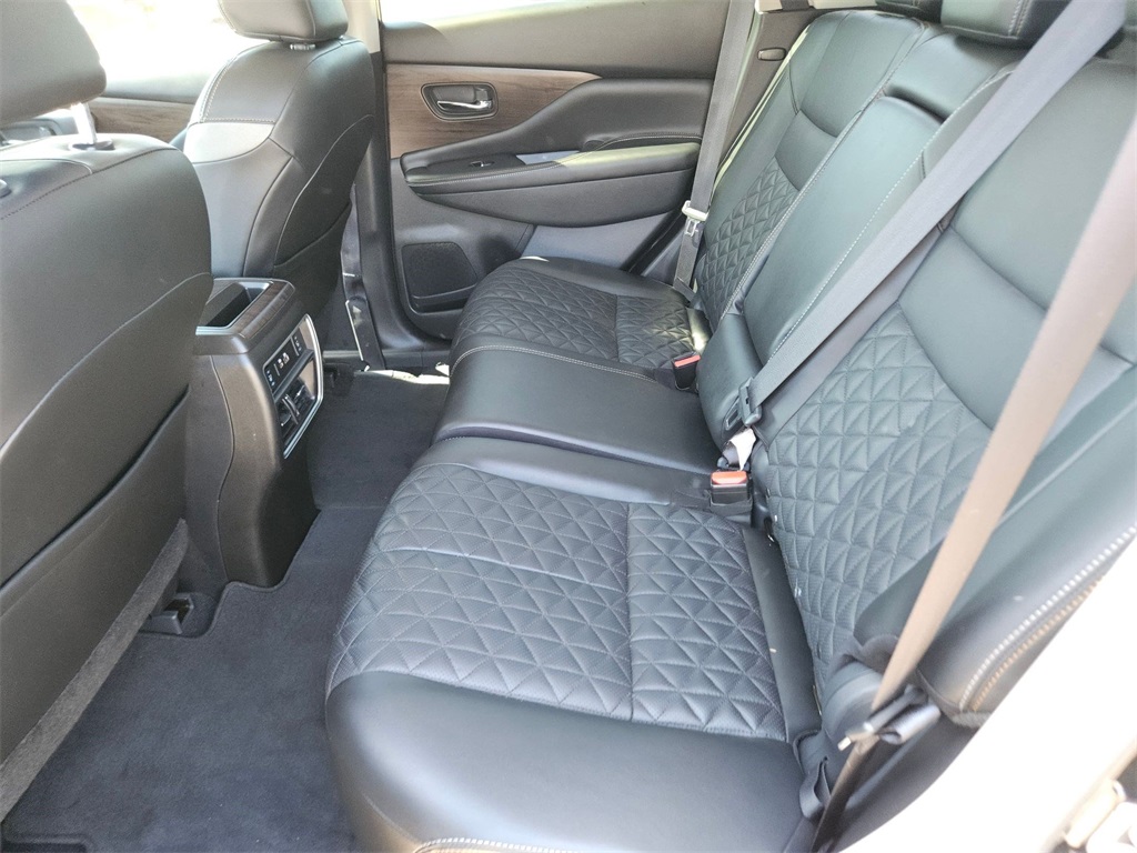 2021 Nissan Murano Platinum photo 10